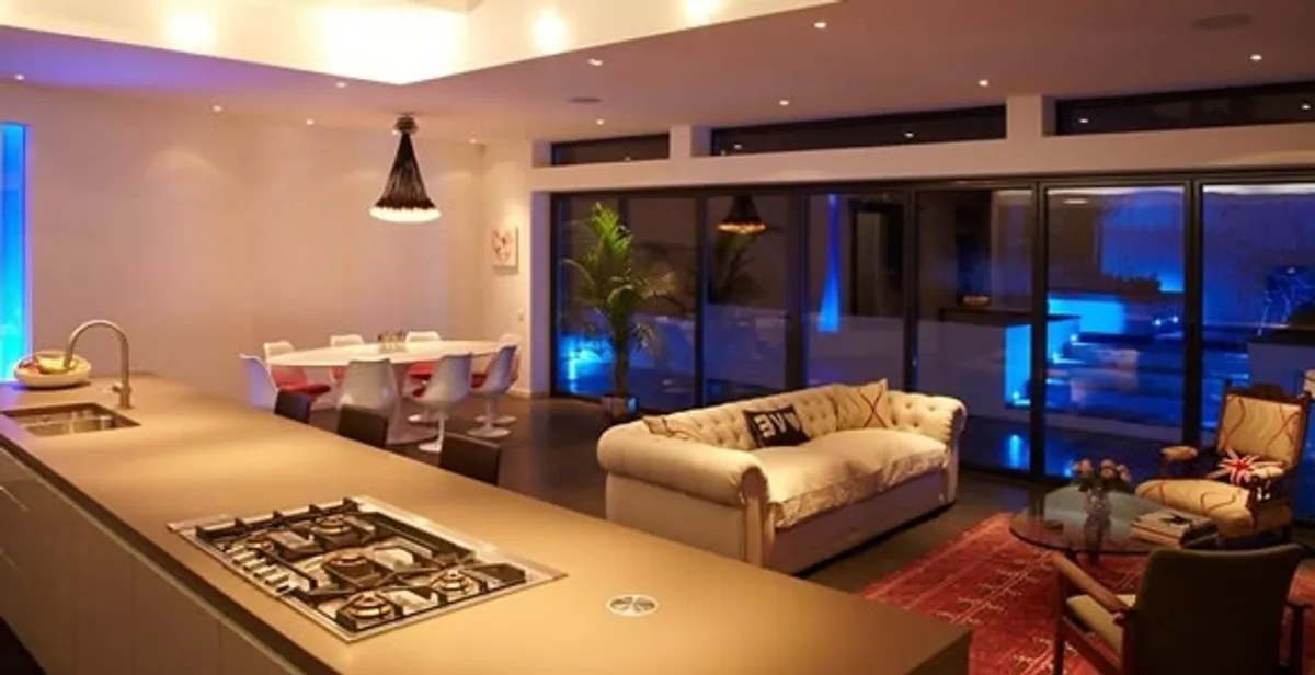 Programmable lighting design enhancing indoor spaces with customizable illumination in Boca Raton, FL